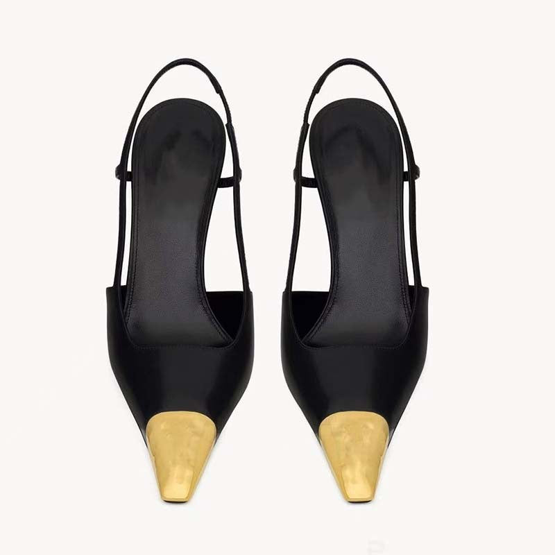 Femme Riemchen Pumps med spids tåparti og metallisk accent  Stilla