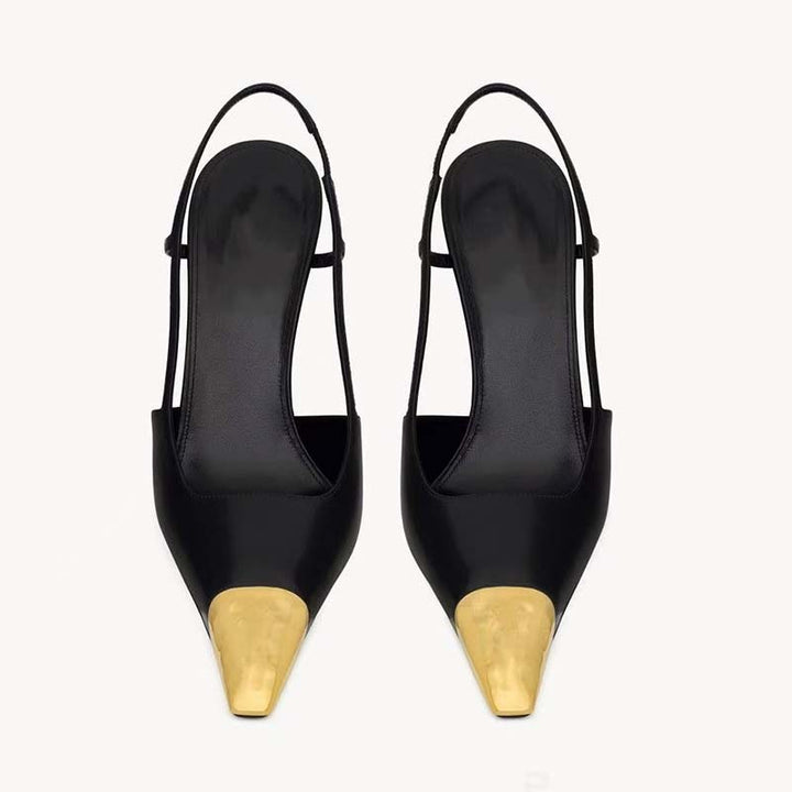 Femme Riemchen Pumps med spids tåparti og metallisk accent  Stilla