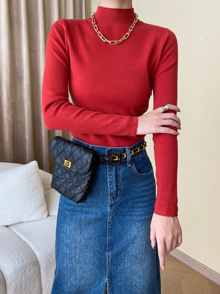 Dame fitted turtleneck top lavet af fint ribstrik Stilla
