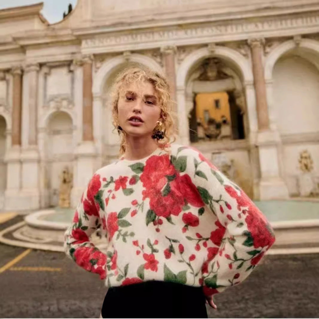 Dame Pullover med iøjnefaldende blomsterdesign og afslappet snit Stilla
