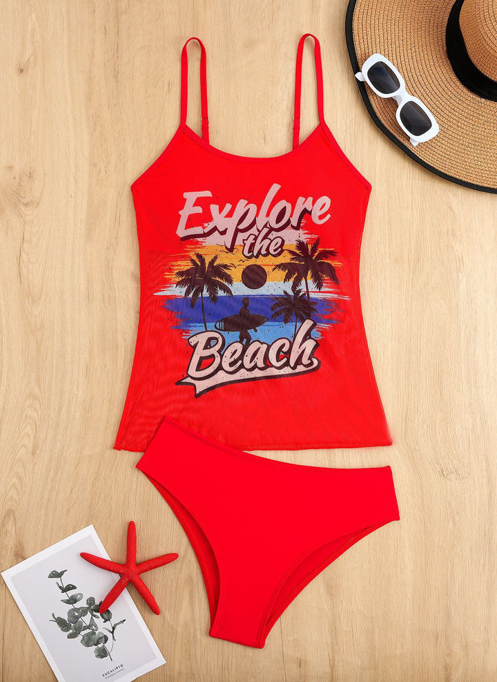 Dame Strandtop med farverigt grafikdesign og matchende bikiniunderdel Skovae