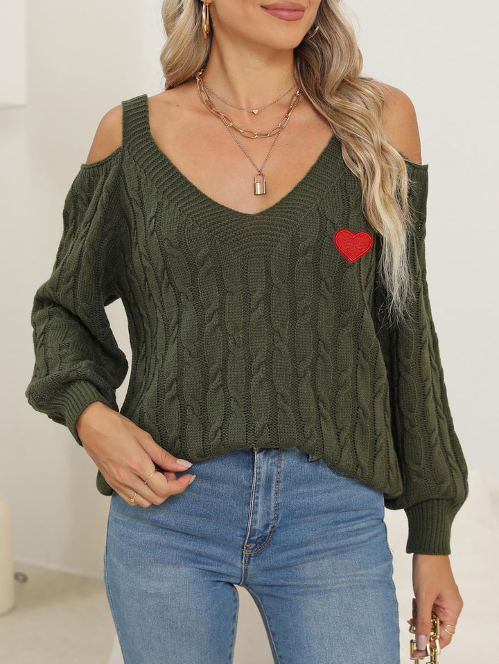 Dame strikpullover med trendy cut-out ærmer og hjerteapplikation Stilla