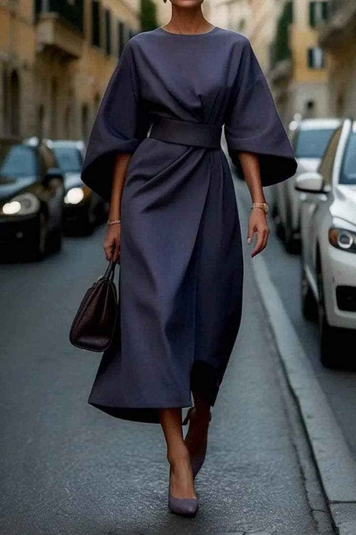 Dame elegant Maxikjole med oversized ærmer og tætsiddende bælte Stilla