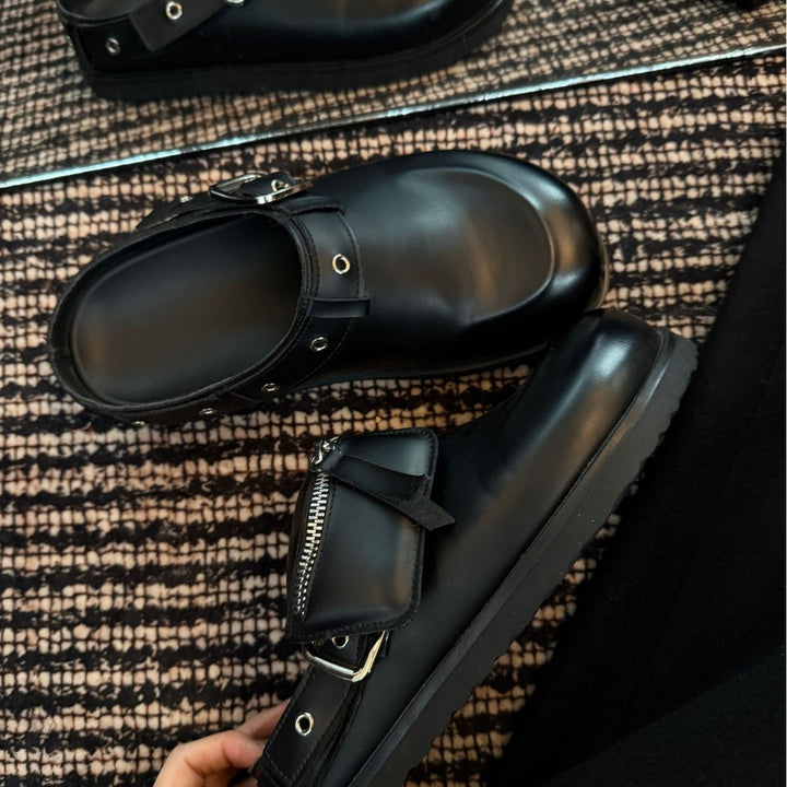 Femme Contemporary Slip-On Buckled Clogs Stilla