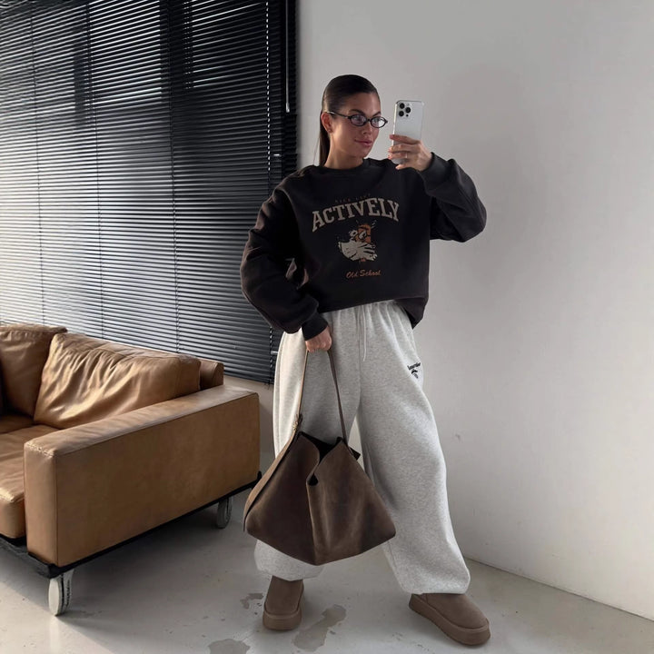 Kvinders afslappede sweatshirt med markant vintage design og behagelig pasform Stilla