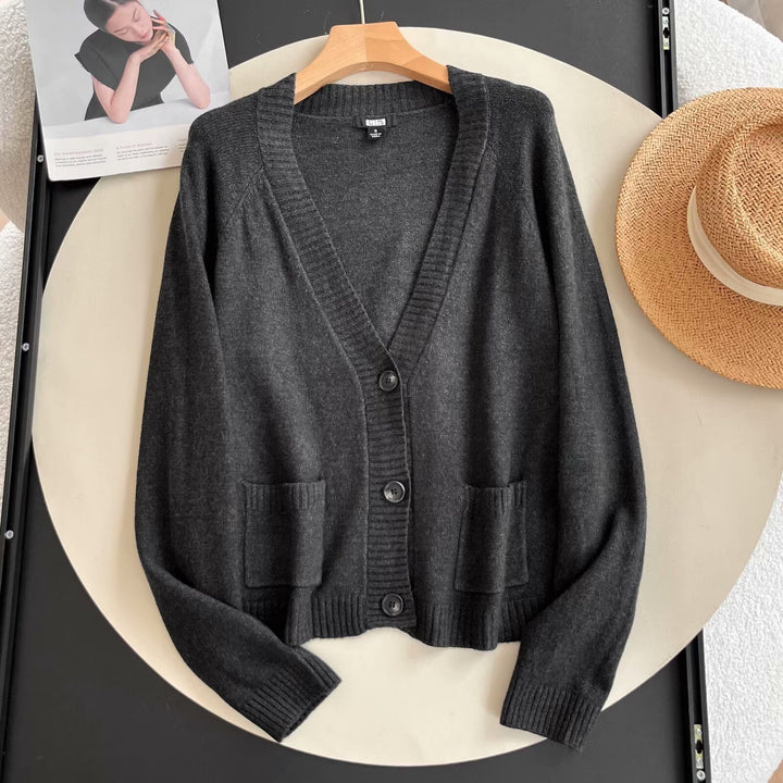 Kvinders elegante cardigan med praktiske lommer Stilla