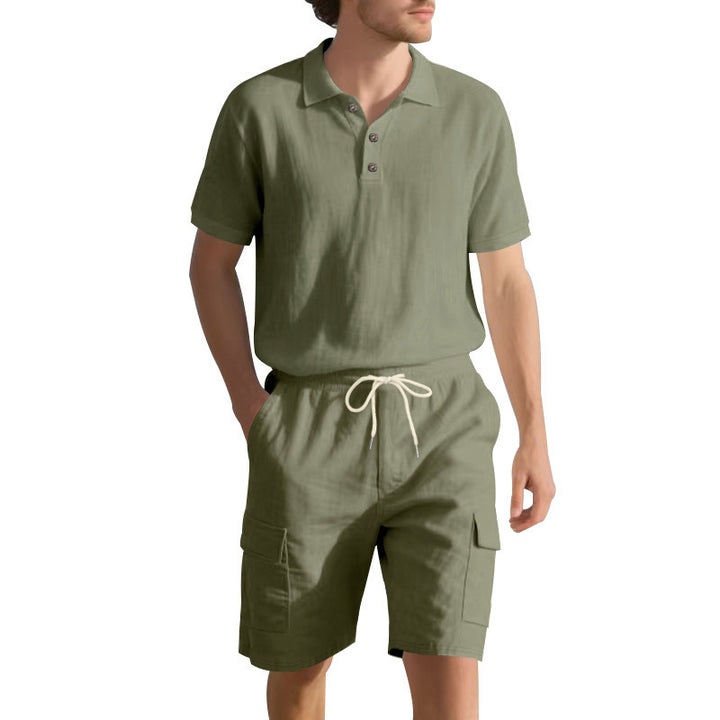 Herrer stilfuld polo skjorte med komfortable cargo shorts Stilla