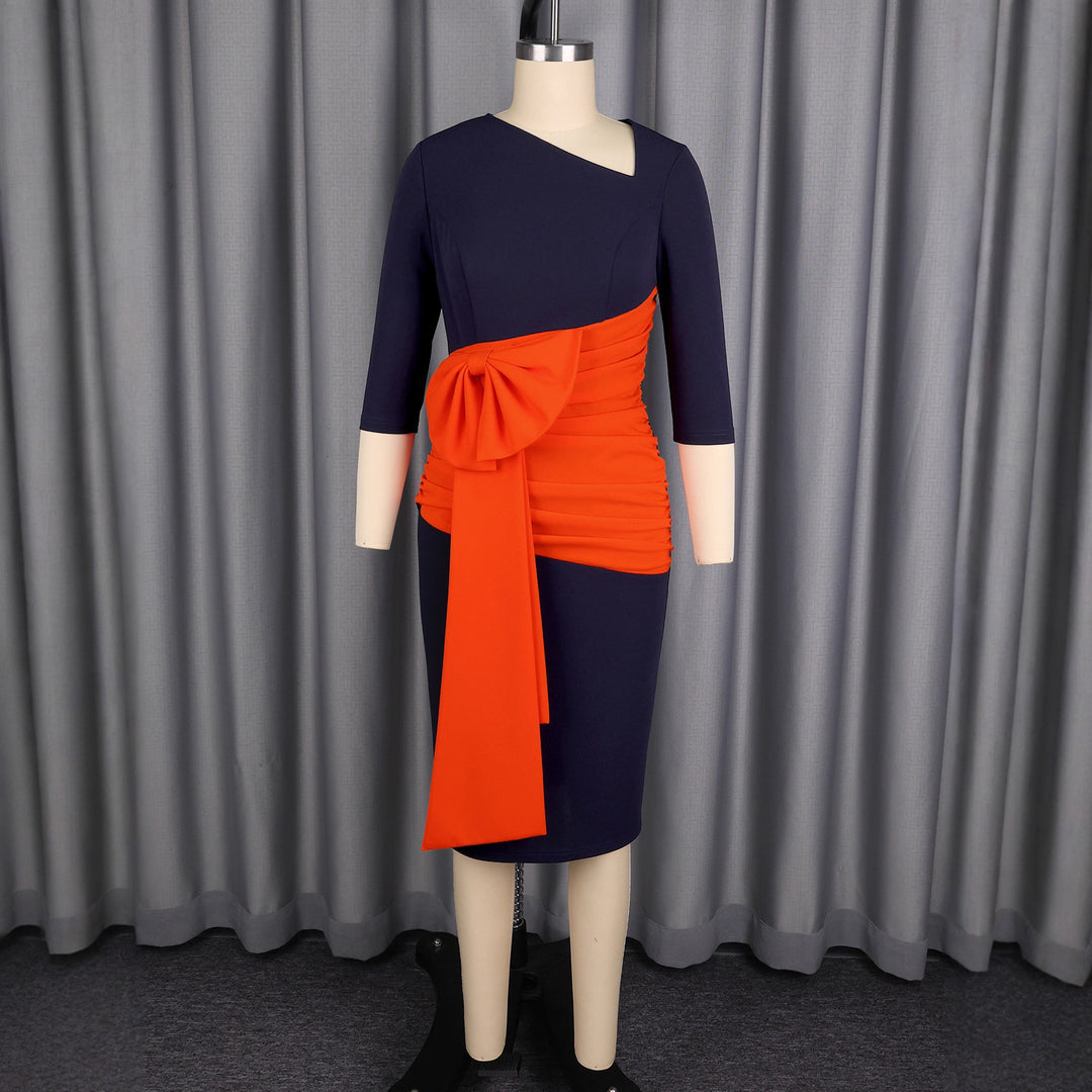 Dame Effortlessly Chic Kjole med asymmetrisk design og voluminøst flæseelement Skovae
