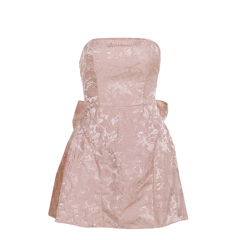 Dame off-shoulder cocktailkjole med elegant sløjfedetalje Skovae