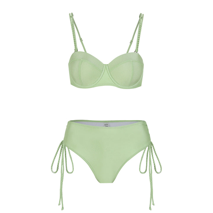 Dame bikini-sæt med polstret top og raffinerede snøre detaljer Stilla
