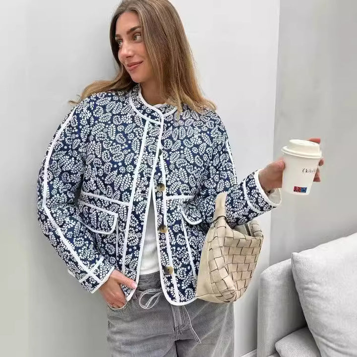 Dame quiltet blousonjakke med blomsterdesign og praktiske lommer Stilla