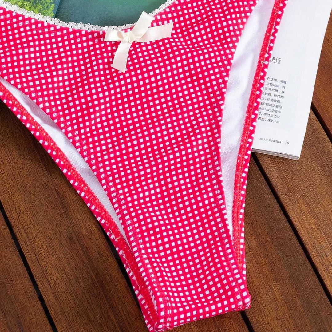 Dame trekantet bikini med hæklede underkjole Skovae