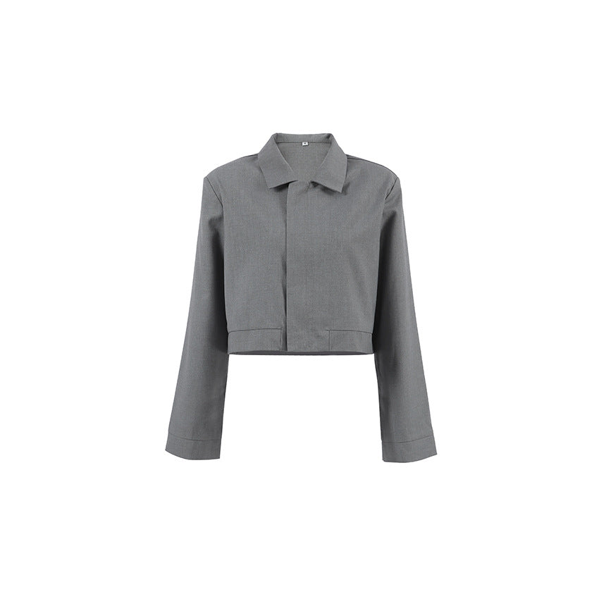 Dame cropped jakke med moderne snit og elegant revers Stilla