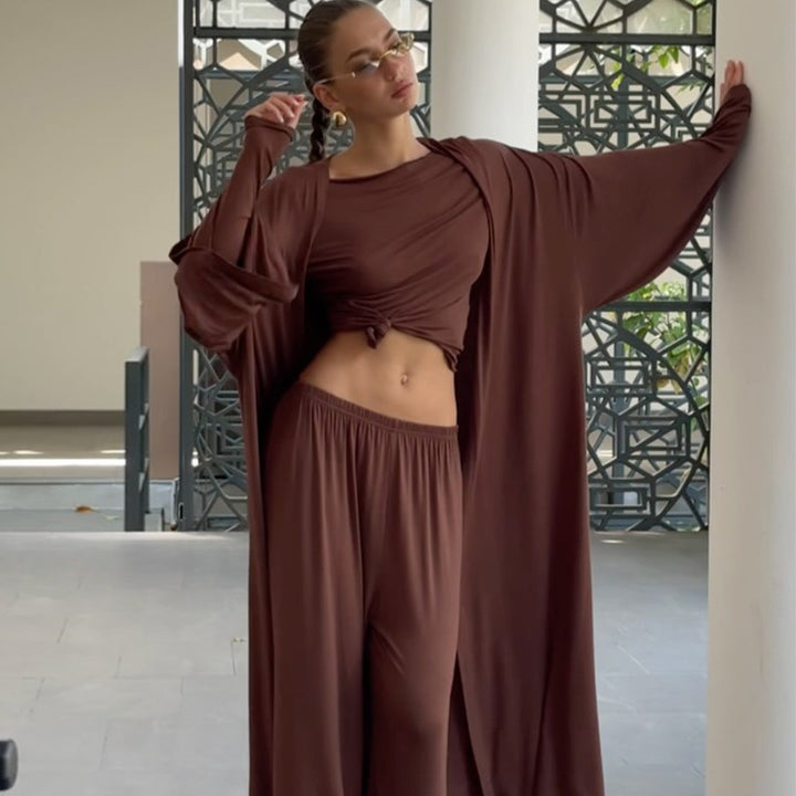 Dame Lounge-sæt med strømmende snit og løs jakke Stilla