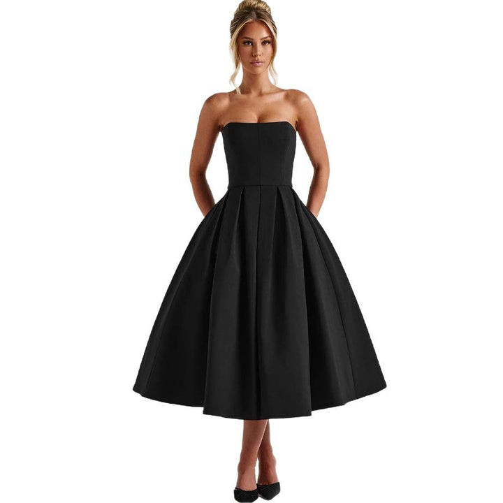 Dame off-shoulder A-formet kjole med elegant plissering Stilla