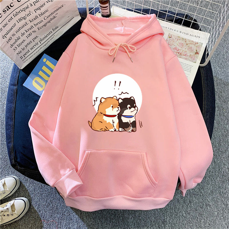 Kvinders hoodie med sødt hundedesign Skovae
