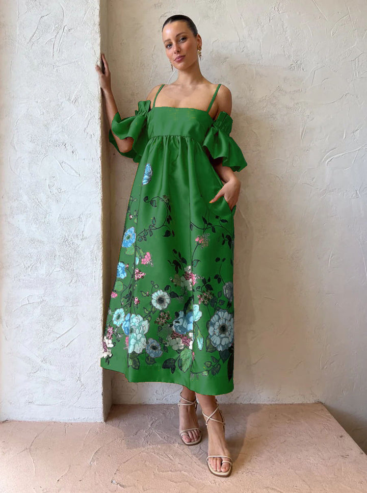Dame maxikjole med voluminøse rumper og floralt design Stiila