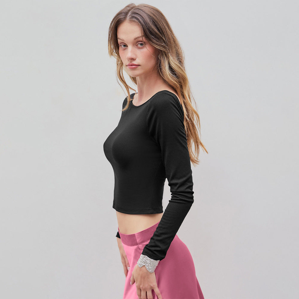 Dame cropped top med lange ærmer og elegant rund halsudskæring Stilla