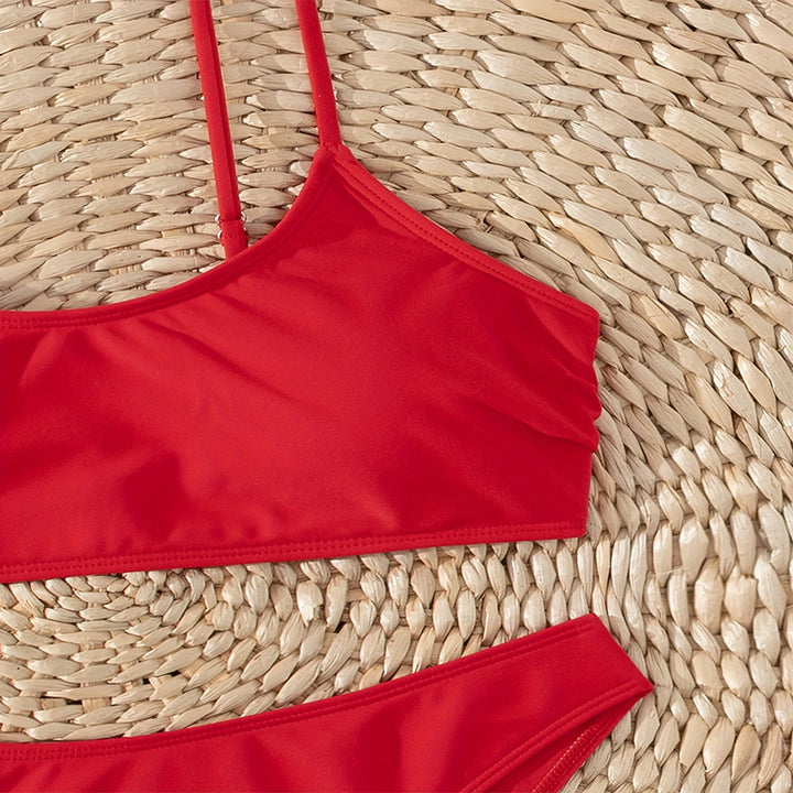 Dame bikini-sæt med minimalistiske stropper og elastisk pasform Stilla