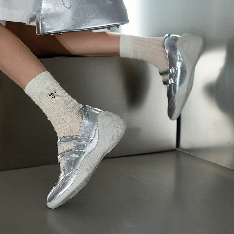 Dame Ballerina-sko med justerbare remme og komfortabelt fodseng Stilla
