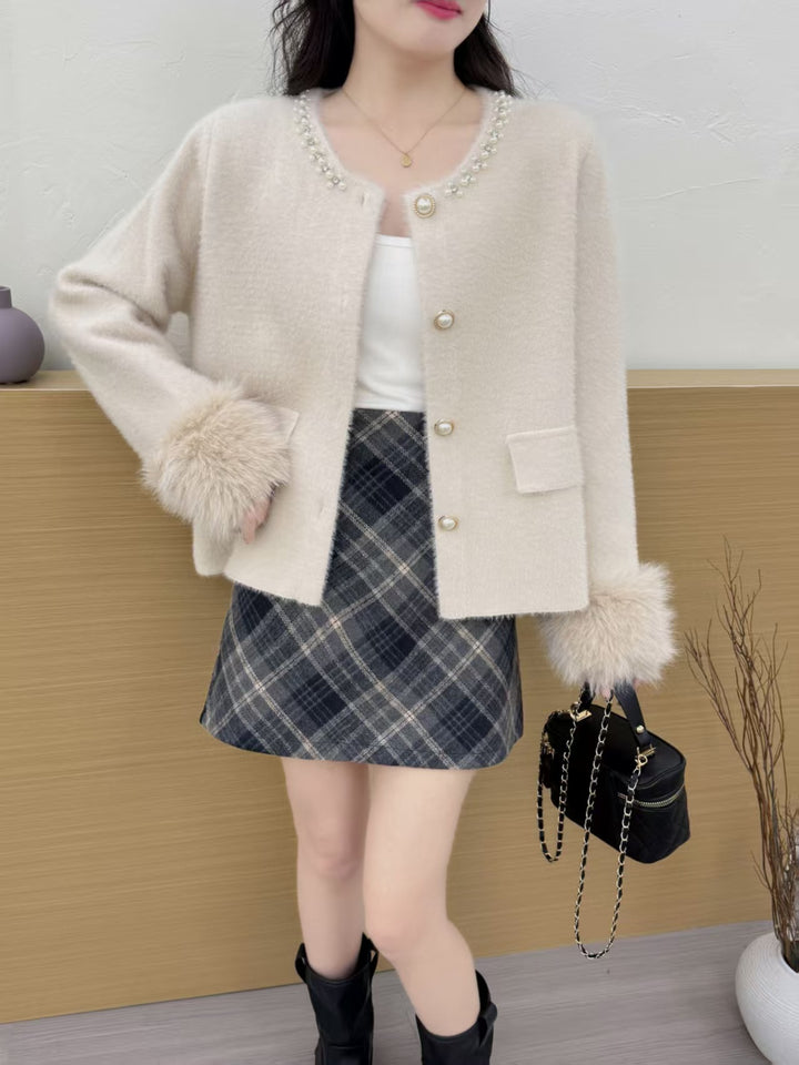 Damer elegant cardigan med perle dekoration og fluffy ærmer Stilla