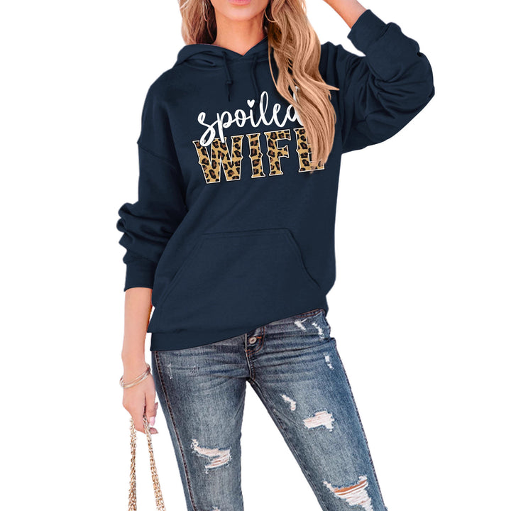 Kvinders hoodie med kreativ og elegant skrift Stilla