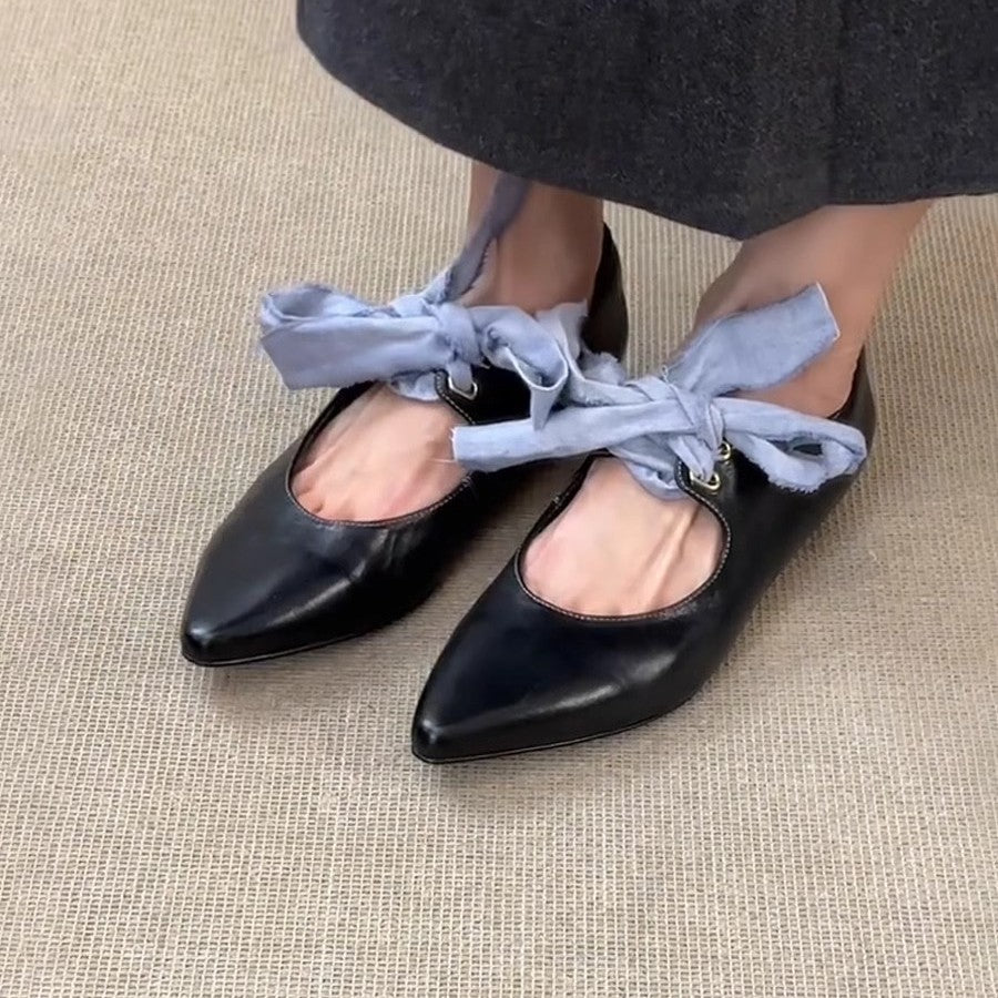 Dame Ballerina Flade Sko med Spids Tåområder og Dekorativ Sløjfebånd Stilla