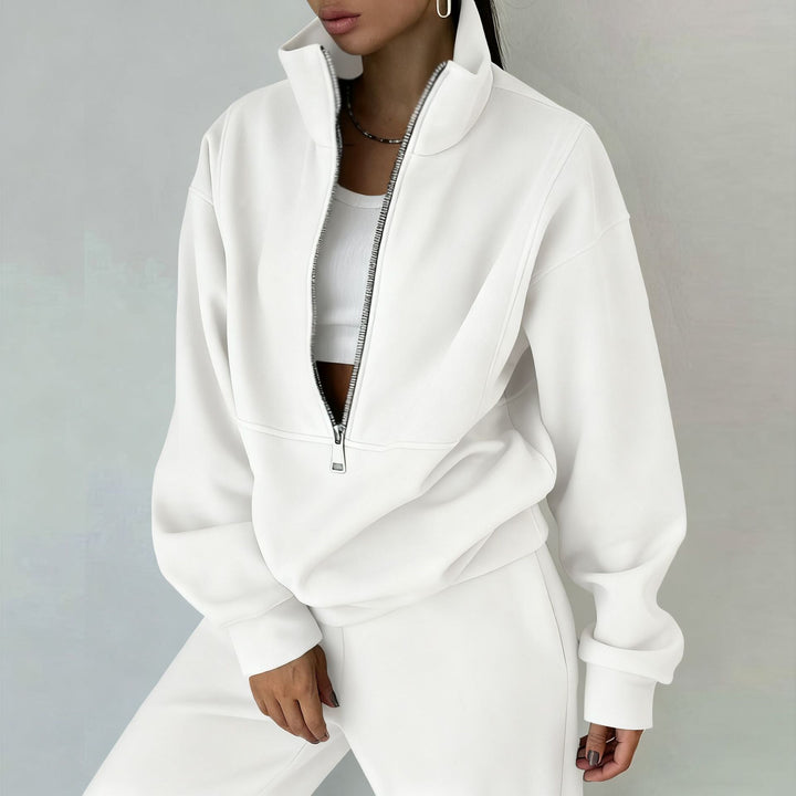 Kvindernes sporty sweatshirt med høj krave og praktisk lynlås Skovae