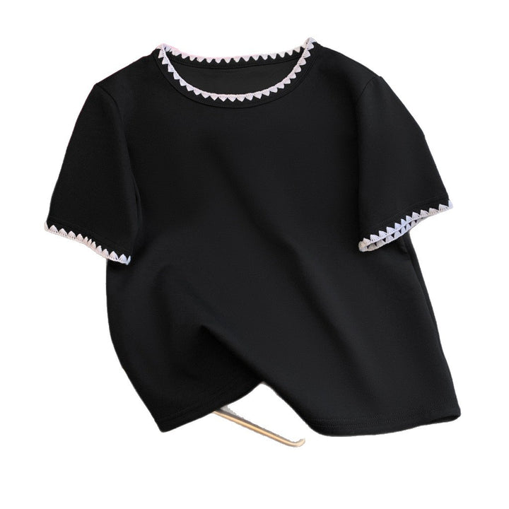 Femme kortærmet T-shirt med dekorativt kant Stilla