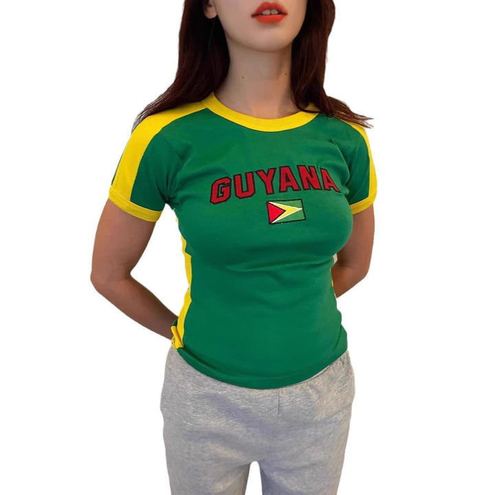 Dame T-shirt med kulturelt tryk og flagmotiv Skovae