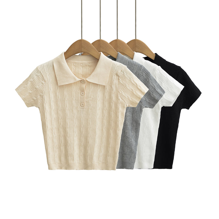 Dame elegant Polo-Shirt med fint ribdesign og knapdetaljer Stilla