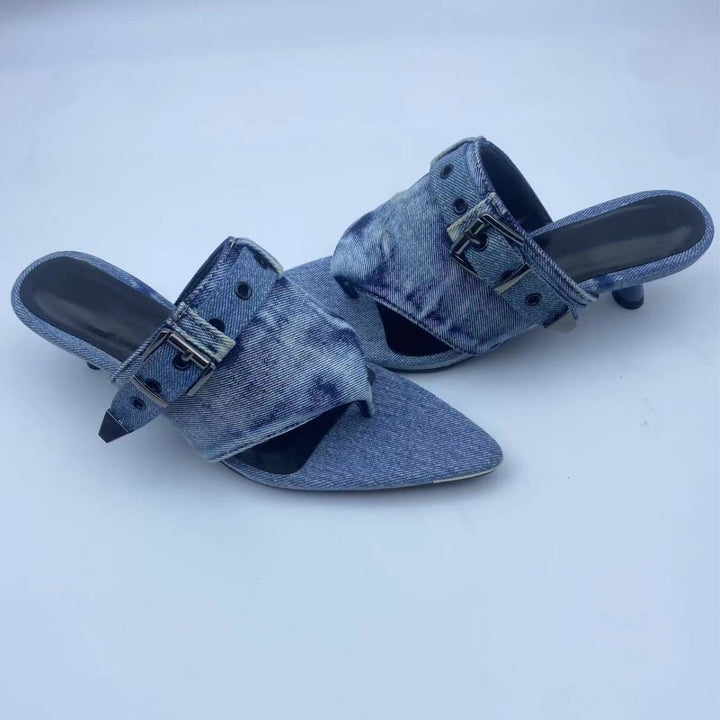 Femme Spidse-æne Denim Slide Mules med justerbar spænde Stilla
