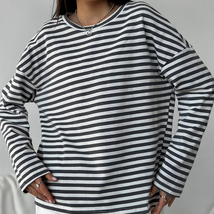 Damer stribet oversized t-shirt med afslappet snit og moderne design Stilla
