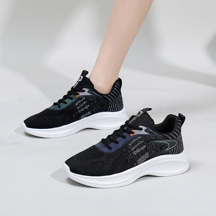 Dame Sporty Sneakers lavet af åndbart materiale med støddæmpende sål Stilla
