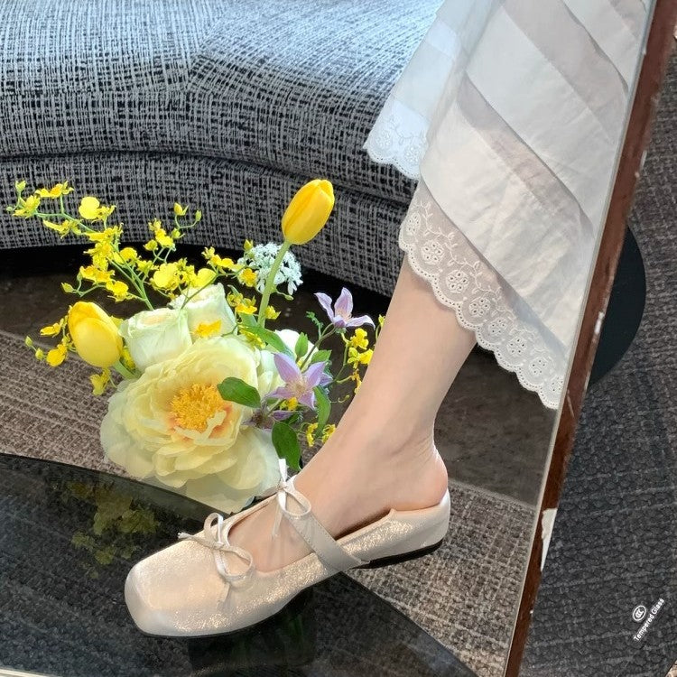 Dame Elegante Ballerinas til at glide i med satinbånd-detalje Stilla
