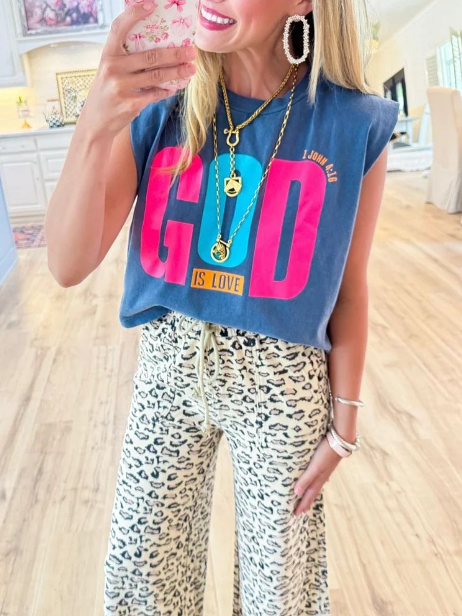 Dame Wohlfühl T-shirt med moderne motiv og afslappet snit Stilla
