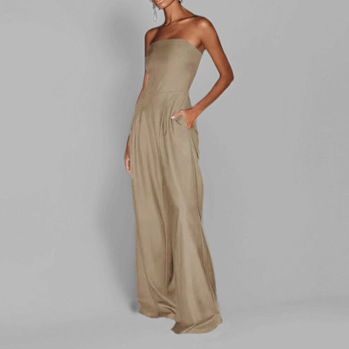 Dame Strapless Jumpsuit med strømlinet design og praktiske lommer Stilla