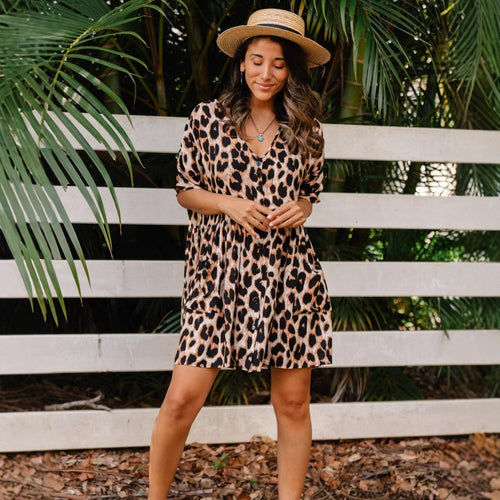 Women’s animal print shirt dress with short sleeves and button placket Skovae