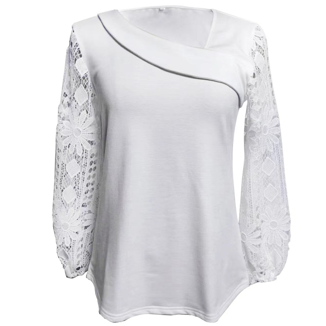 Dame bluse med moderne spidsærmer og elegant V-udskæring Stilla