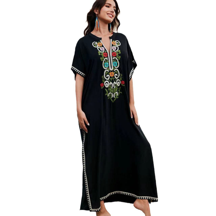 Dame Kaftan med kunstnerisk broderi og dyb V-hals Stilla
