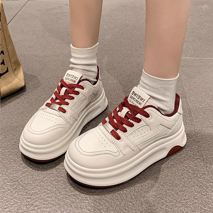 Dame sporty sneakers med dämpende sålstruktur og åndbart mesh-vareindlæg Stilla