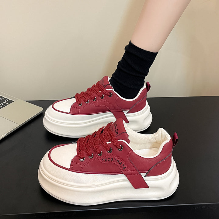 Dame Komfortable Chunky Sneakers med forstærket sålprofil og åndbar overfladestruktur Stilla