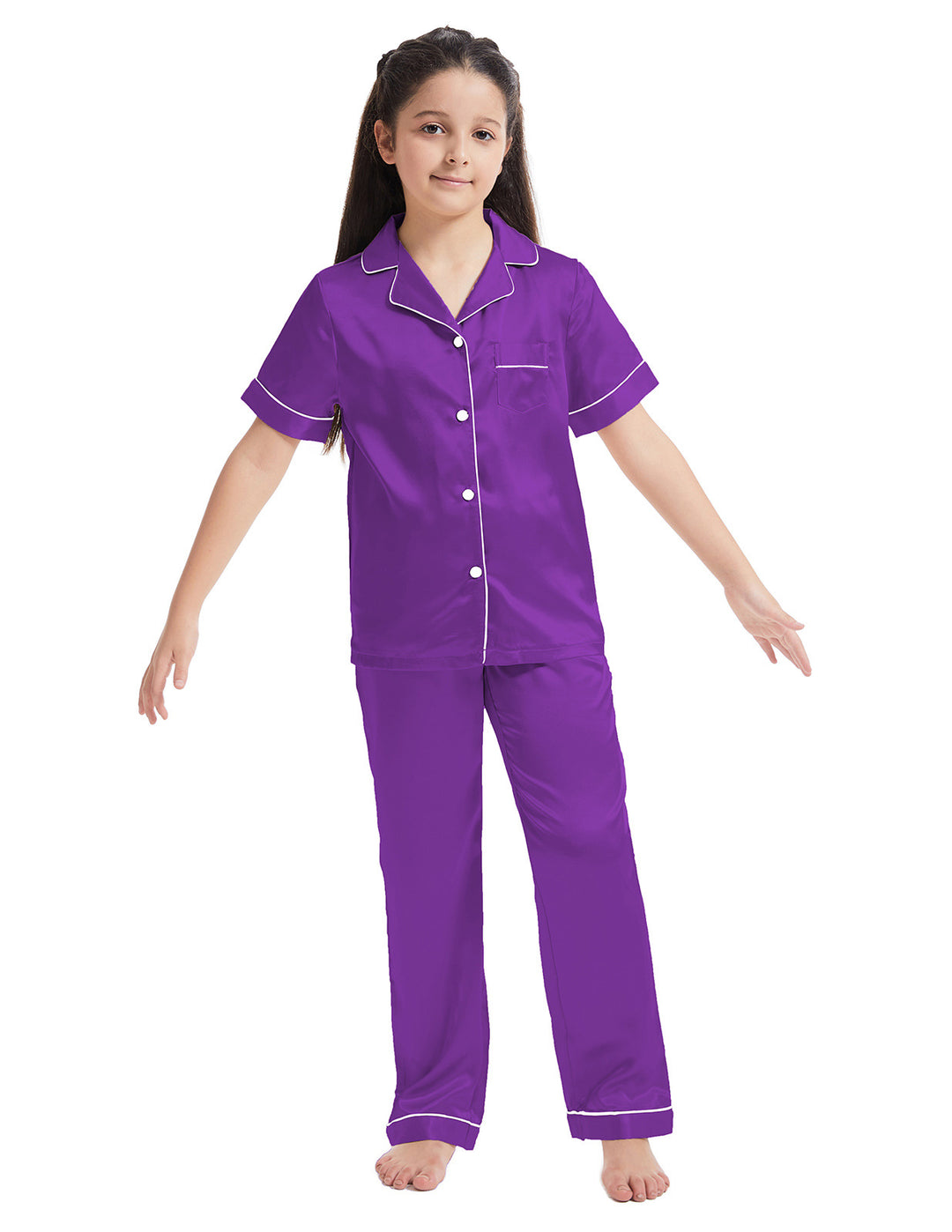Dame pyjamasæt i luksuriøs satin med elegante syninger Stilla
