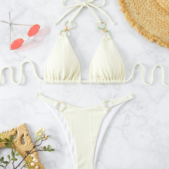 Dame Triangel-Bikini-Sæt med fashionable ring accenter og raffineret design Stilla