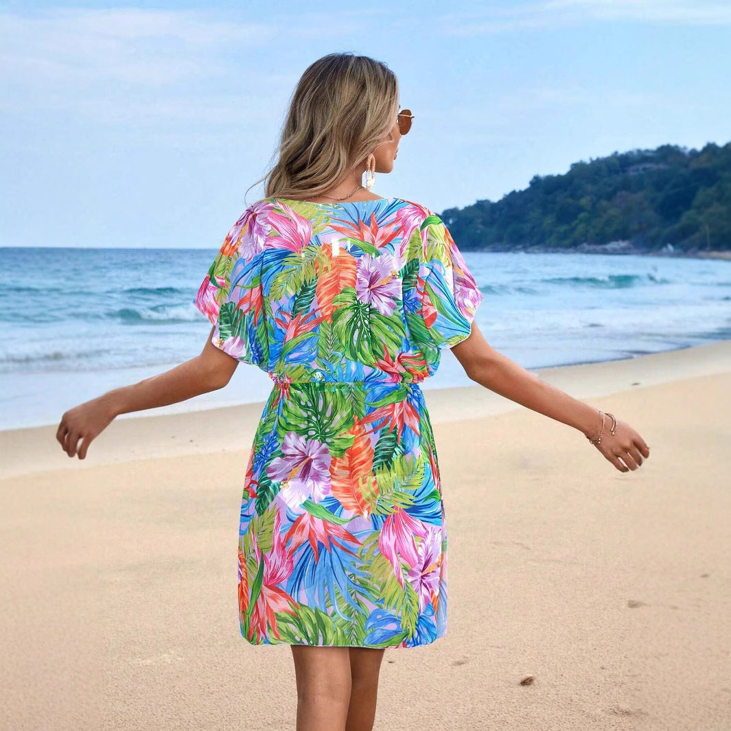 Dame Strandkjole med let chiffonmateriale og asymmetrisk design Stilla