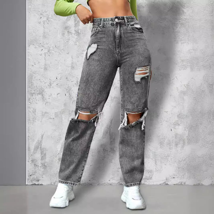 Damejeans i afslappet baggy-snit med iøjnefaldende revnedetaljer og frynset kant Stilla
