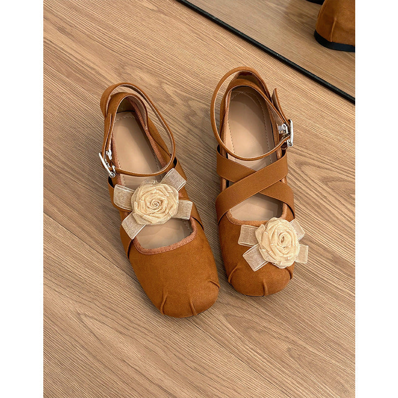 Dame Floral Accent Mary Jane Ballerinas Stilla