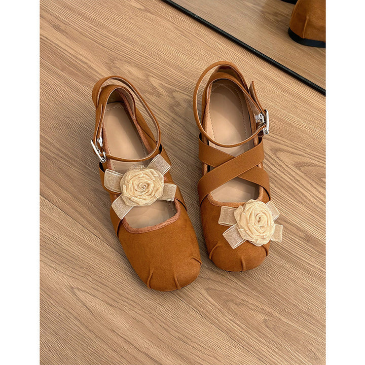 Dame Floral Accent Mary Jane Ballerinas Stilla