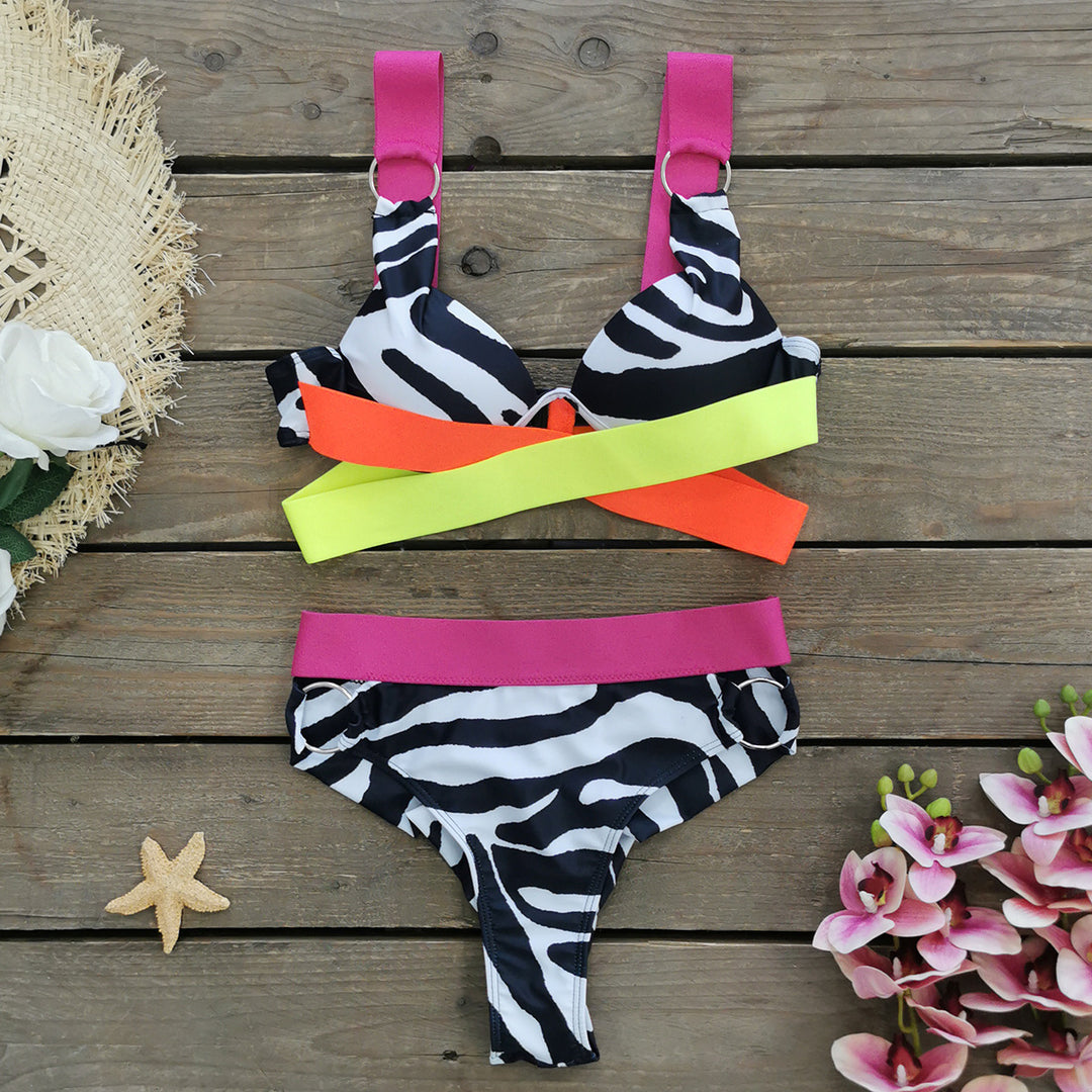 Dame bikini-sæt med moderne snit og raffinerede ringdetaljer Stilla