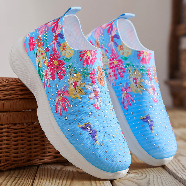 Dame Glamourøse Slip-On Sneakers med flower broderi og mode Strass-applikationer Stilla